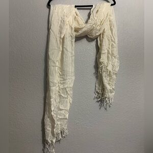 Studio thirty six White scarf with fringe new with tag